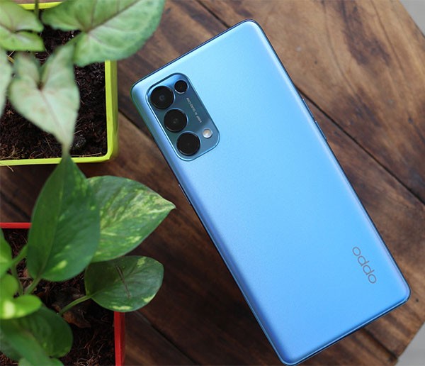 OPPO Reno 5 Pro 5Gレビュー：他の競合機種は要注意