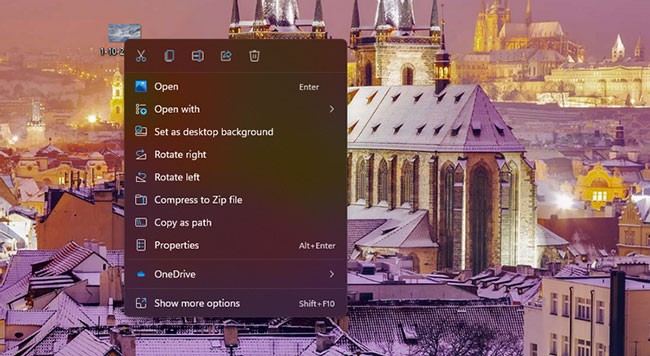 Instructions to change wallpaper on Windows 11