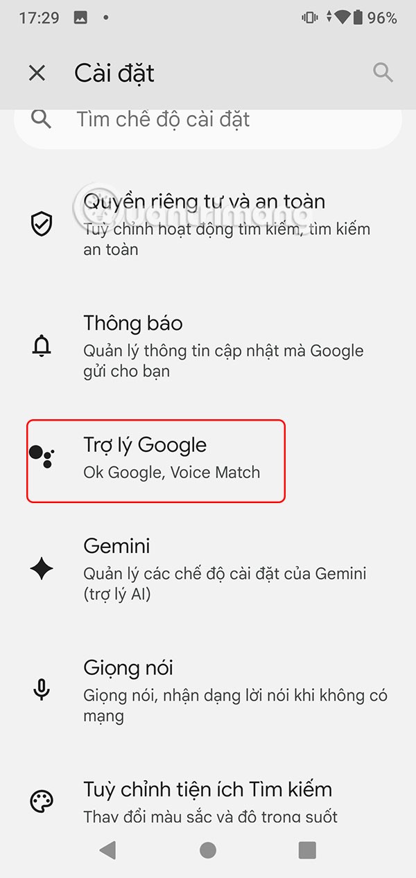 Jak wyłączyć Asystenta Google na ekranie blokady