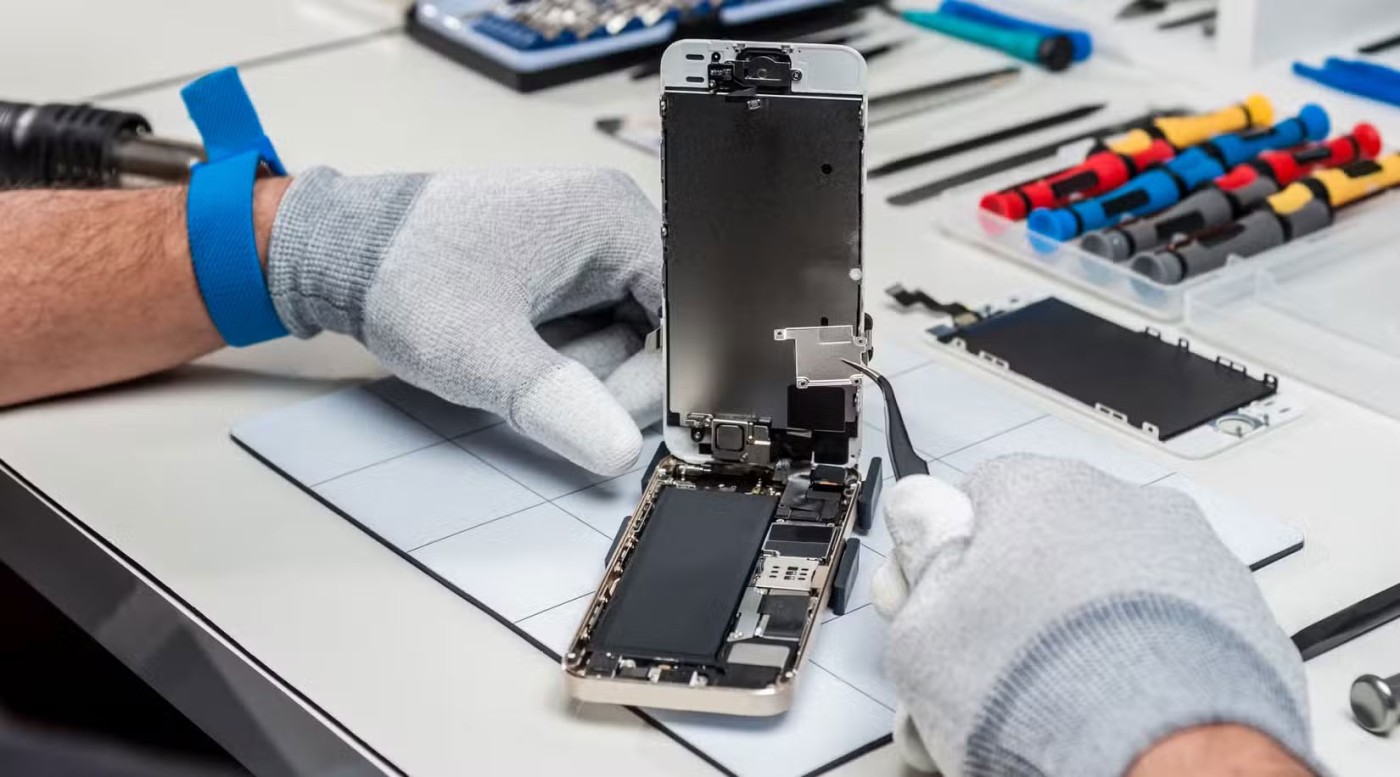 Iată ce fac hoții de telefoane ca să te împiedice să-ți urmărești dispozitivul!