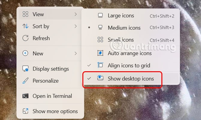 How to hide icons on Windows 11 desktop?