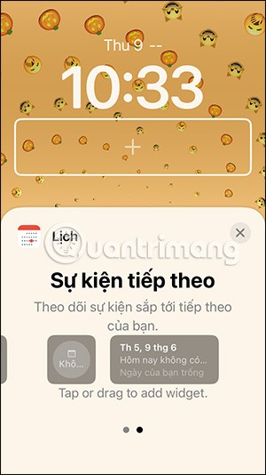 How to customize iPhone lock screen