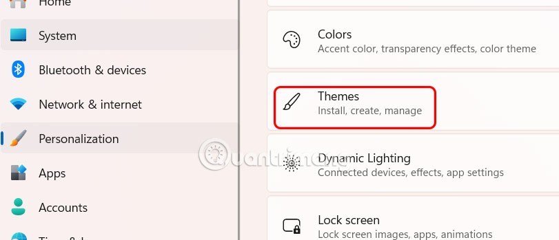 How to hide icons on Windows 11 desktop?