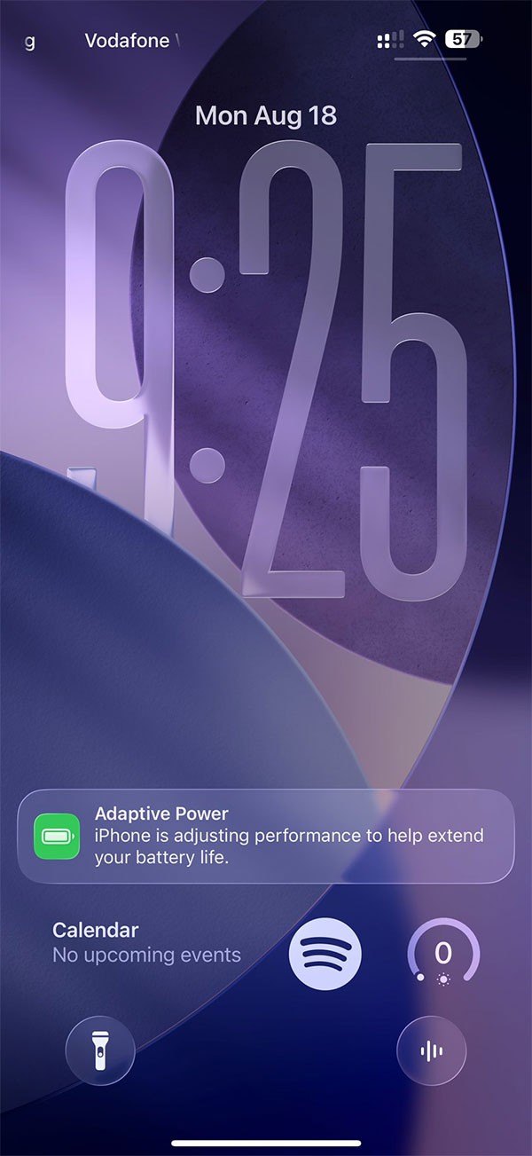 Come attivare le notifiche di potenza adattiva per rallentare l'iPhone