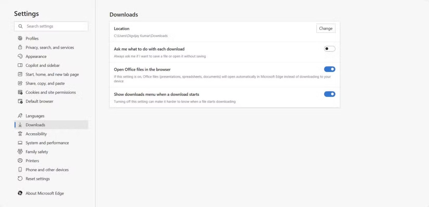 Why change default download location in Windows 11?