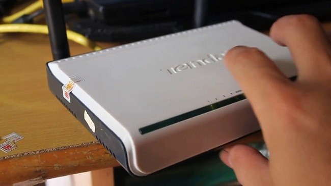 Cum se schimbă parola Wifi, cum se schimbă parola Wifi VNPT, FPT, Tenda, TP-Link, Viettel pe computer, telefon