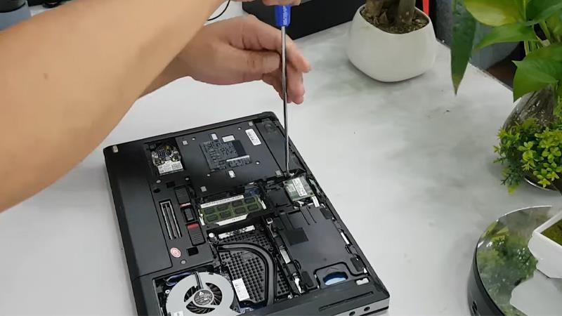Causes And How To Fix Laptop Speakers That Are Loud Effectively