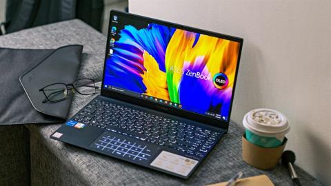 Top 10+ Model Laptop Tipis dan Ringan Dengan Konfigurasi Bertenaga Terbaik Saat Ini