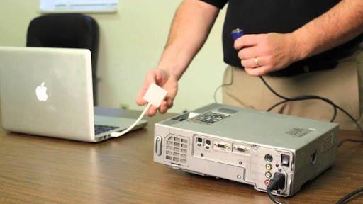 A maneira mais simples e rápida de instalar impressoras para computadores e laptops